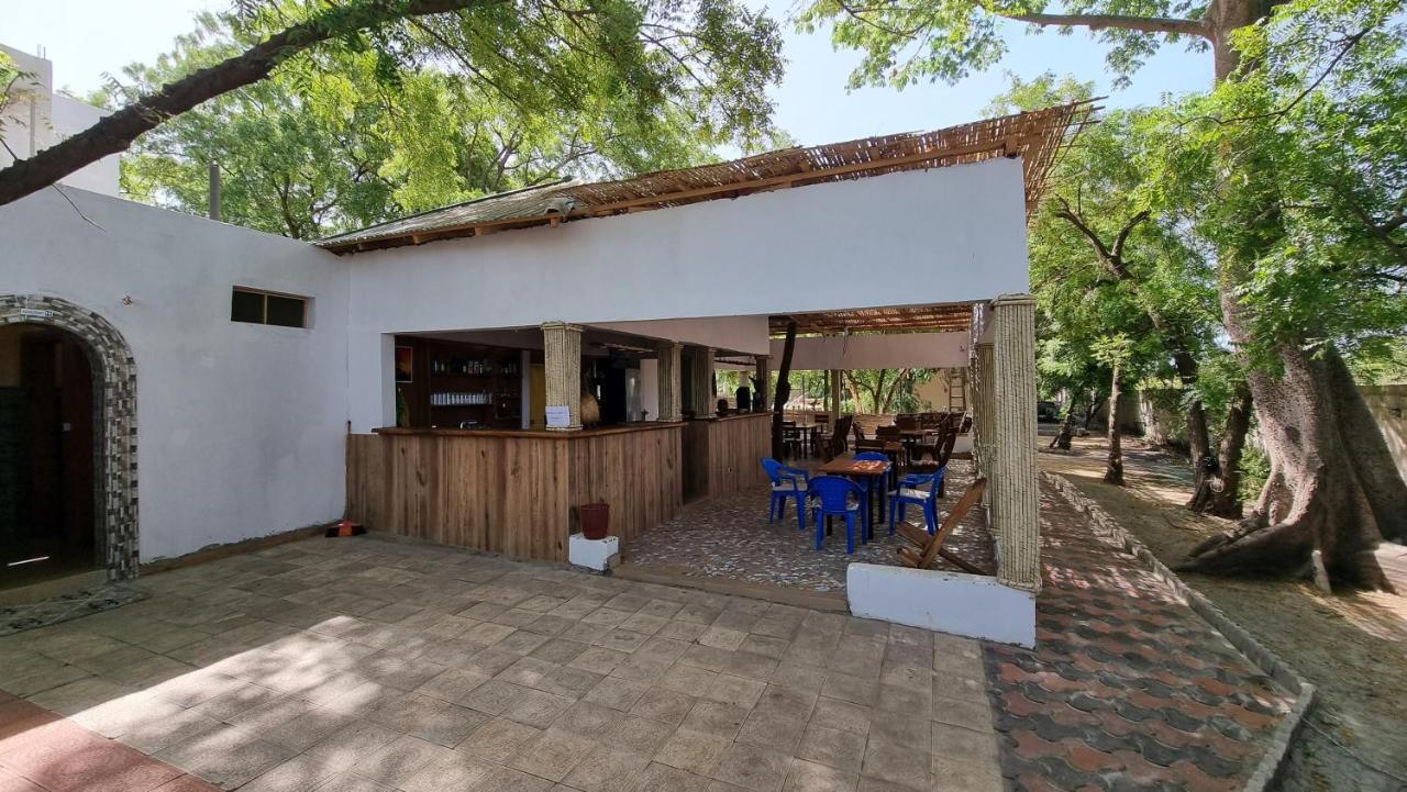 Hotel Les Fromagers Missirah Exterior foto